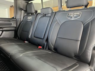 Dodge RAM 2021 1500 HEMI V8-thumb-21