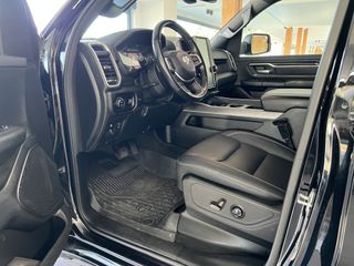 Dodge RAM 2021 1500 HEMI V8-thumb-24