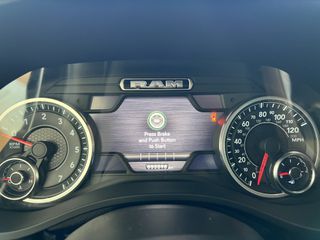 Dodge RAM 2021 1500 HEMI V8-thumb-31