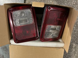 Jeep Wrangler JK ΓΝΗΣΙΑ πίσω φανάρια 2006–2018-thumb-2
