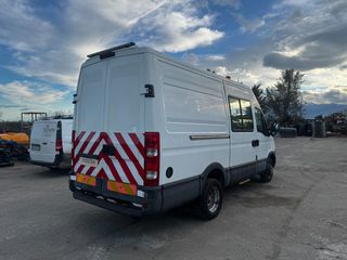 Κλούβα Iveco 2012 Daily 50C18V ΜΕ ΕΡΓΑΛΕΙΟΘΗΚΕΣ+ΦΑΡΟΥΣ+ΣΕΙΡΗΝΑ-thumb-6