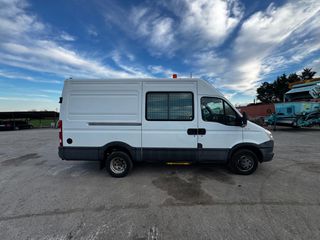 Κλούβα Iveco 2012 Daily 50C18V ΜΕ ΕΡΓΑΛΕΙΟΘΗΚΕΣ+ΦΑΡΟΥΣ+ΣΕΙΡΗΝΑ-thumb-7