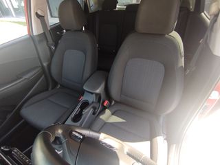 Hyundai Kona 2021 1.0 T-GDI PREMIUM-thumb-11
