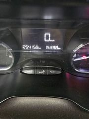 Peugeot 2008 2013-thumb-7