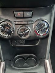 Peugeot 2008 2013-thumb-8