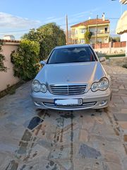 Mercedes-Benz C 200 2005