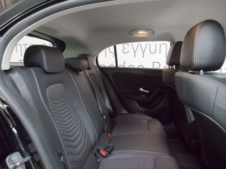 Mercedes-Benz A 180 2024 Compact Saloon Style-thumb-11