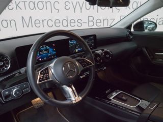 Mercedes-Benz A 180 2024 Compact Saloon Style-thumb-13