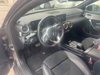 Mercedes-Benz A 180 2022 AMG LINE--thumb-11