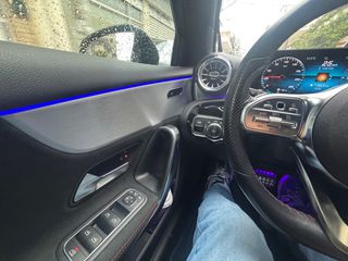 Mercedes-Benz A 180 2022 AMG LINE--thumb-22