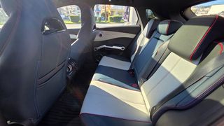 BYD ATTO 3 2024 DESIGN (εκδοση full extra) Ελληνικό 1ο χέρι-thumb-7