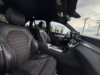Mercedes-Benz GLC 200 2021 AMG LINE 4MATIC-thumb-11