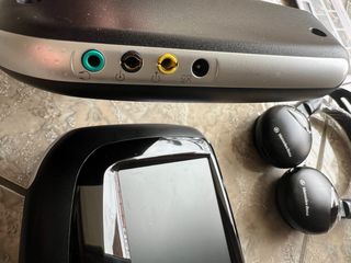 Mercedes B-Class W246 OEM Rear Seat Entertainment – 2 Οθόνες DVD USB SD + Ακουστικά+ Κοντρόλ-thumb-10
