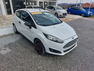 Ford Fiesta 2014-thumb-6