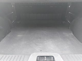 Ford Fiesta 2014-thumb-11