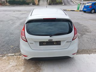 Ford Fiesta 2014-thumb-5