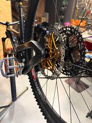 Downhill - Enduro - Trail 2022 EVIL Offering V2 - custom build-thumb-7