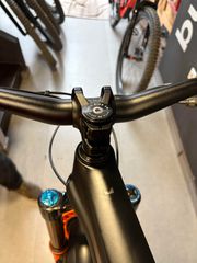 Downhill - Enduro - Trail 2022 EVIL Offering V2 - custom build-thumb-11