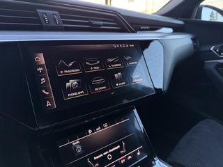 Audi e-tron 2020 50 quattro S-line Panorama/Full Extra-thumb-45