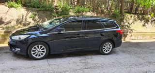 Ford Focus 2015 titanium-thumb-3