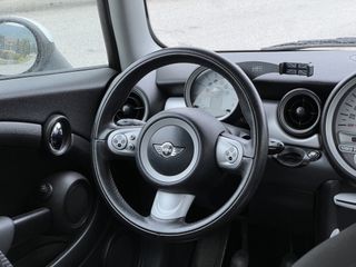 Mini Cooper D 2008-thumb-20