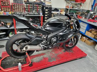 Yamaha YZF-R6 Race 2025-thumb-2