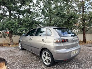 Seat Ibiza 2003 1.4 16V-thumb-2