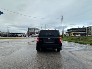 Jeep Patriot 2008 LIMITED 2.4 FULL EXTRA-thumb-9
