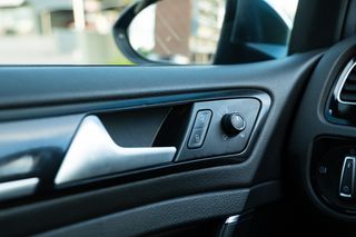 Volkswagen Golf 2014 R DSG-thumb-18