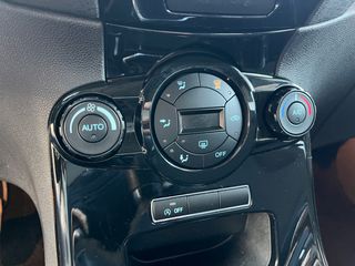 Ford Fiesta 2015 TITANIUM !!!FULL EXTRA-thumb-13