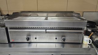 Επαγγελματική Σχάρα Υγραερίου NORTH – Water Grill– Άριστη Κατάσταση