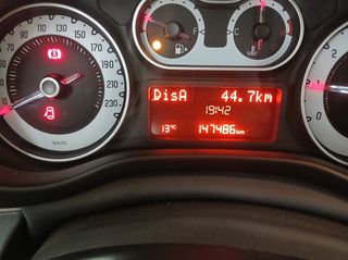 Fiat 500L 2016-thumb-8