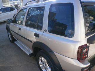Land Rover Freelander 2001-thumb-41