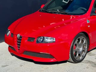 Alfa Romeo Alfa 147 2003 GTA-thumb-8