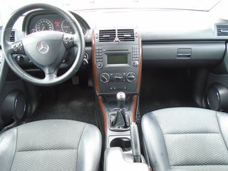 Mercedes-Benz A 160 2009 CLASSIC A160CDI DIESEL-thumb-8