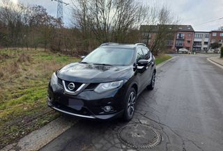 Nissan X-Trail 2016 Diesel 4x4-thumb-2