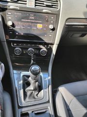 Volkswagen Golf 2019 TSI-thumb-12