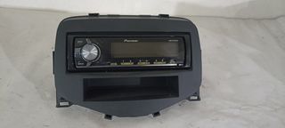 Pioneer MVH-X560BT Με Πλαίσιο Στήριξης από Toyota AYGO 2018 - mvh-x560bt