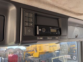 Γερανός-Φορτηγά Με Γερανό Iveco 2002 Tector 75E15-thumb-10