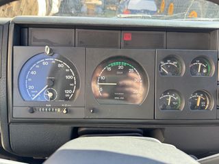 Γερανός-Φορτηγά Με Γερανό Iveco 2002 Tector 75E15-thumb-13
