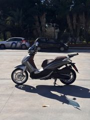 Piaggio Beverly 350 2019-thumb-3