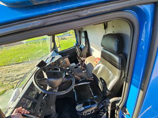 Ανατροπή + Γερανός Volvo 2004 FH12-thumb-5