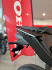 Honda CBR 600RR 2026 ΕΤΟΙΜΟΠΑΡΑΔΟΤΟ!!-thumb-8
