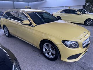 Mercedes-Benz E 220 2018 213 Station Avantgarde-thumb-1