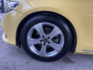 Mercedes-Benz E 220 2018 213 Station Avantgarde-thumb-38