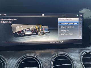 Mercedes-Benz E 220 2018 213 Station Avantgarde-thumb-18