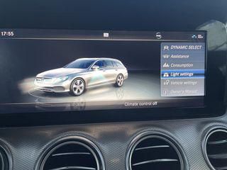 Mercedes-Benz E 220 2018 213 Station Avantgarde-thumb-26