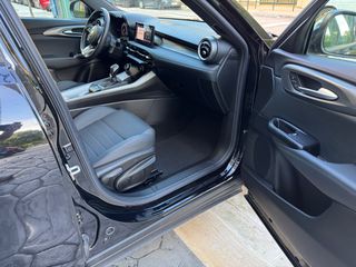 Alfa Romeo Tonale 2023 1.6 VGT-D 130Hp TCT Sprint Diesel DDCT-thumb-8