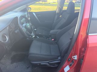 Toyota Auris 2015 1.4 d4d full extra-thumb-13