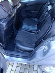 Opel Astra 2006-thumb-15